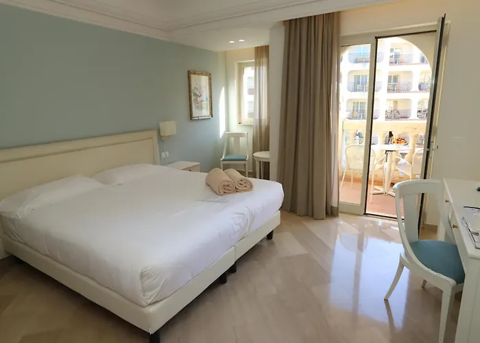 Hellenia Yachting Hotel&SPA